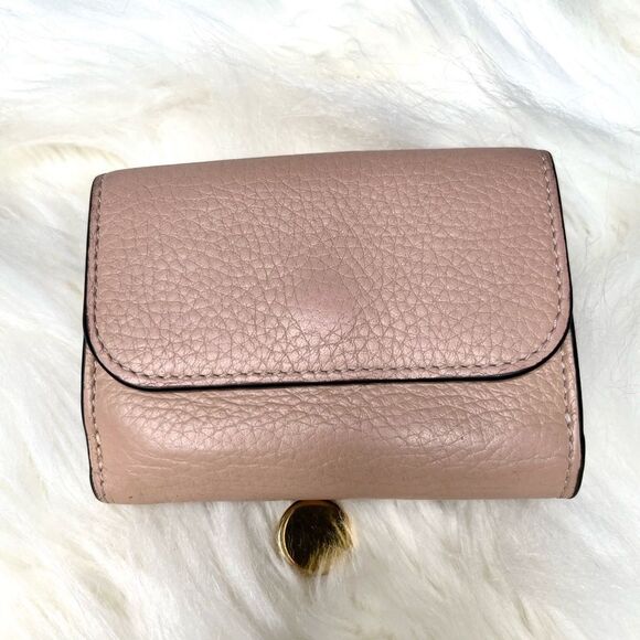 Chloe alphabet wallet - preowned - Picture 2 of 8